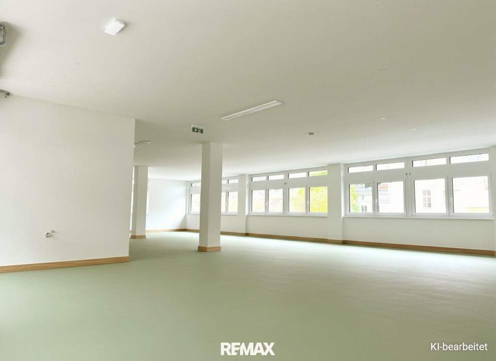 TOP LAGE: MODERNE BÜROFLÄCHEN IM EKAZENT HIETZING