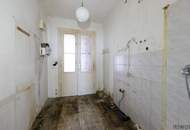 TINY APARTMENT // sanierungsbedürftig (Top 20)