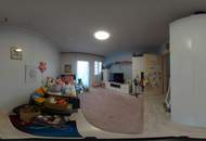 Vielseitiges sanierungsbedürftiges Wohnhaus mit 2 Wohneinheiten auf großem Grundstück!