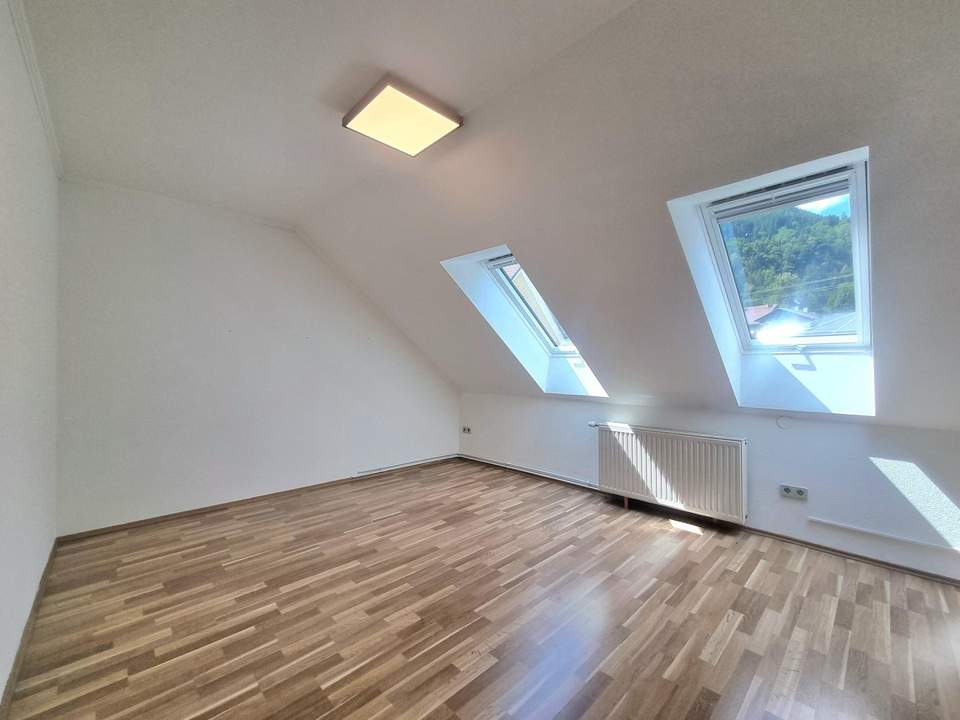 Großzügige 134 m² Mietwohnung mit viel Platz zum Wohlfühlen in Steinfeld