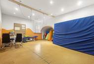 Wohn-/Geschäftshaus am Hauptplatz von Neumarkt in der Steiermark