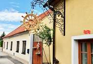 Tradititioneller Vierkanthof mit 2 Wohnhäusern, Heurigenlokal & Hofladen Nähe Stift Göttweig bei Krems