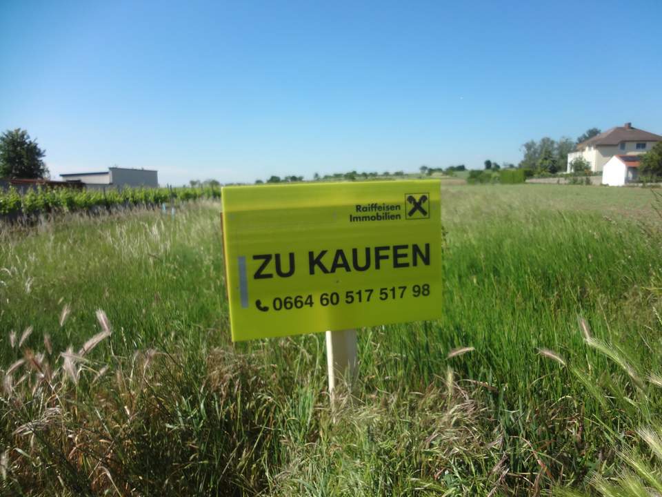 Großzügiges Grundstück in Breitenbrunn