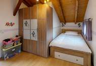 Individuelles Wohnen auf zwei Etagen mit Balkon und Garten in Pfunds!