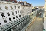 ERSTBEZUG NACH SANIERUNG | Traumhafte 4-Zimmer Altbauwohnung mit zwei Balkonen