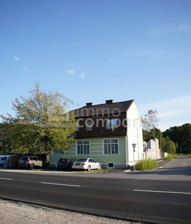 Mehrfamilienhaus mit Gewerbegrundstück - St. Veit