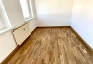 Stilvoll sanierte 3-Zimmer-Wohnung für anspruchsvolle Paare &amp; kleine Familien: flexible Raumaufteilung, helle Küche, hochwertiges Badezimmer, ruhige Lage &amp; perfekte Infrastruktur in Münichholz!