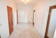 Renovierungsbedürftige 3-Zimmer-Loggia-Wohnung in guter Lage!