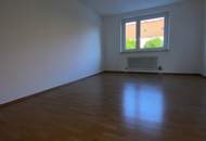 Erstklassige Raumaufteilung - ideal für Familien oder WGs - im beliebten Stadtteil Steyr Münichholz! Praktischer Abstellraum, getrenntes Badezimmer und ausgezeichnete Infrastruktur vor der Haustüre!