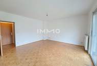 Sonnige Singlewohnung mit Balkon in ruhiger Lage - Schwimmschulkai 96 Top 12