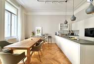 360 TOUR // GENERALSANIERTE DESIGN-ALTBAUWOHNUNG