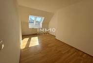 ERSTBEZUG - 4 Zimmer DG Wohnung mit Freifläche