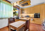 RESERVIERT! ARCHITEKTURJUWEL IN FLORIDSDORF – RUHIGE LAGE NAHE DER DONAU MIT WINTERGARTEN, DACHTERRASSE UND PV-ANLAGE