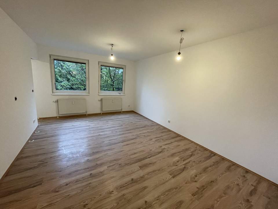 Rendite ca. 4,19%! 1,5-Zimmer Eigentum beim Waldmüllerpark! Befristet vermietet!