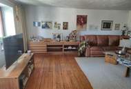 Wunderschöner Dreikanthof in Ruhelage mit Reithalle