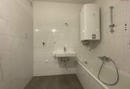 Sonnige 2-Zimmerwohnung mit Loggia und Parkplatz