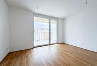+++ SCHLOSSBERGBLICK +++ Stylische 2-Zimmer-Wohnung mit großzügigem Balkon