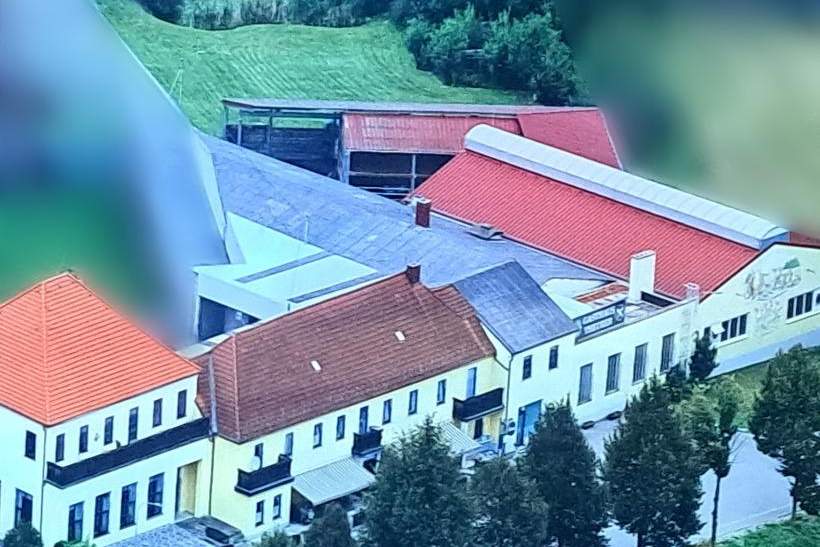 Traditionsgasthof mit vielfältigen Möglichkeiten!, Gewerbeobjekt-kauf, 850.000,€, 3704 Hollabrunn