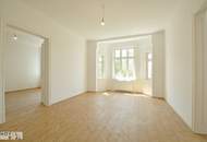 Sanierungsbedürftige, großzügige 4-Zimmer-Wohnung mit Loggia