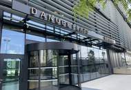 DANUBE FLATS + ERSTBEZUG + 18. Stock + FERNSICHT + 22m² BALKON!