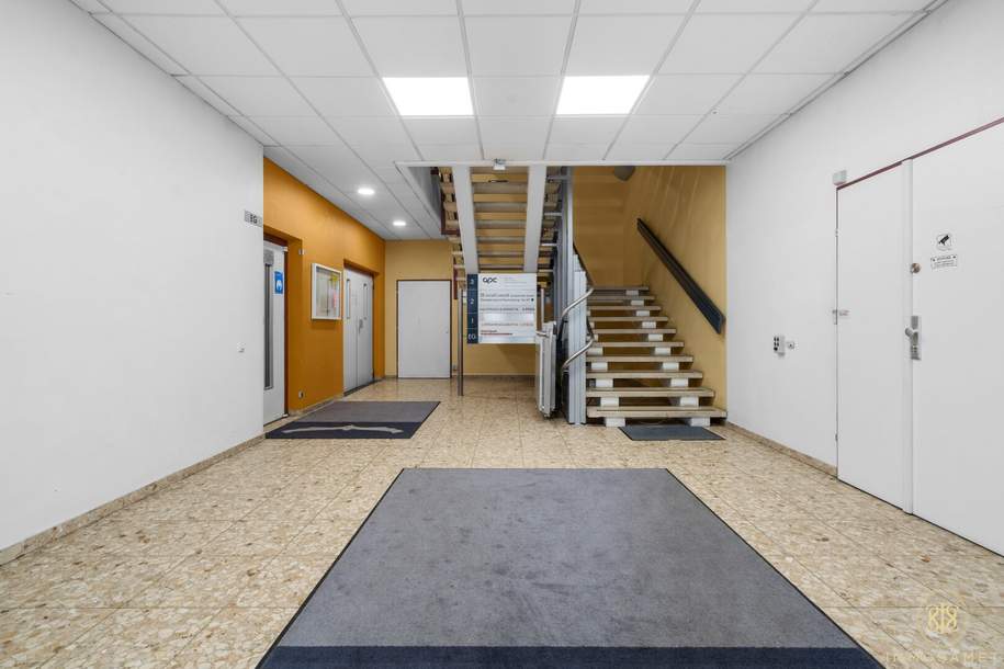 Besondere Gewerbeimmobilie zur Miete - direkt an der U4 Station Ober St. Veit, Gewerbeobjekt-miete, 8.002,24,€, 1130 Wien 13., Hietzing