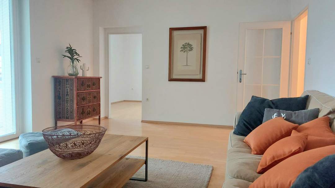 Attraktive 3-Zimmer Wohnung mit Loggia und Parkplatz - bezugsbereit!
