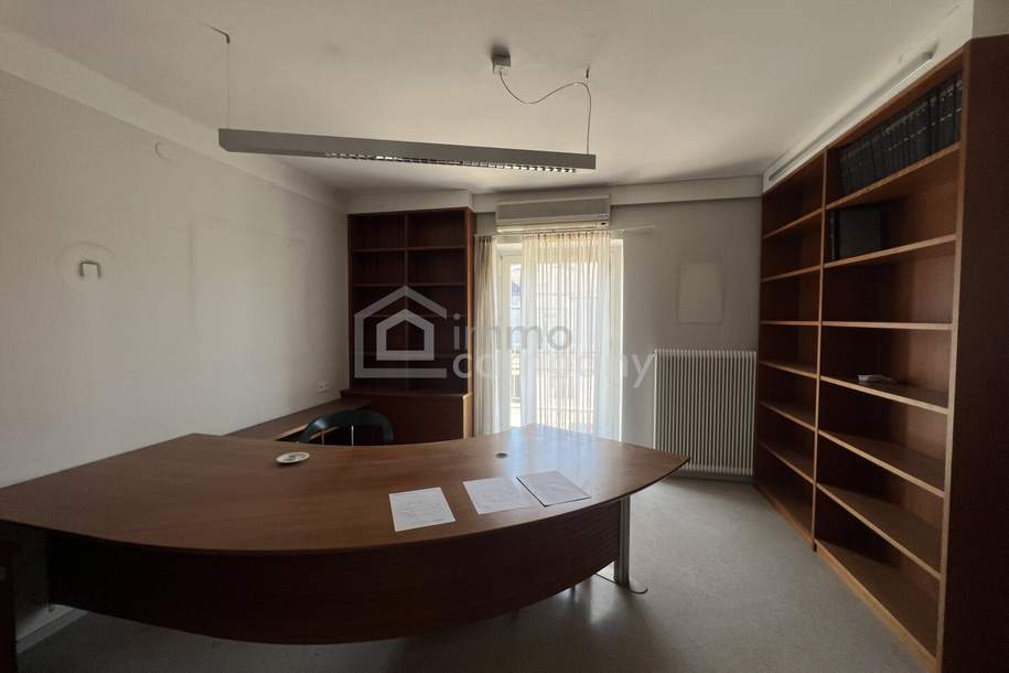 Ehemalige Anwaltskanzlei mit 4 Büroräumen im Zentrum von Wels, Gewerbeobjekt-miete, 1.370,00,€, 4600 Wels(Stadt)