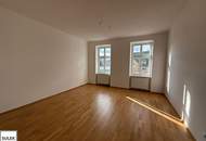 Ganzes Haus zu mieten: 1 Geschäftslokal, 1 Büro, 2 Wohnungen nahe U1