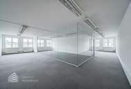 Erstbezug! Elegantes 5-Zimmer Büro in Toplage