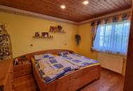 Stilvoller Bungalow mit Gartenidylle, Photovoltaik &amp; Teichanlage