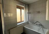 Geräumiges Einfamilienhaus mit zwei Wohneinheiten-Optionen in ruhiger Lage