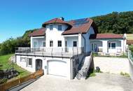 ZWEIFAMILIENHAUS IN ERHÖHTER GRÜNRUHELAGE MIT AUSBLICK