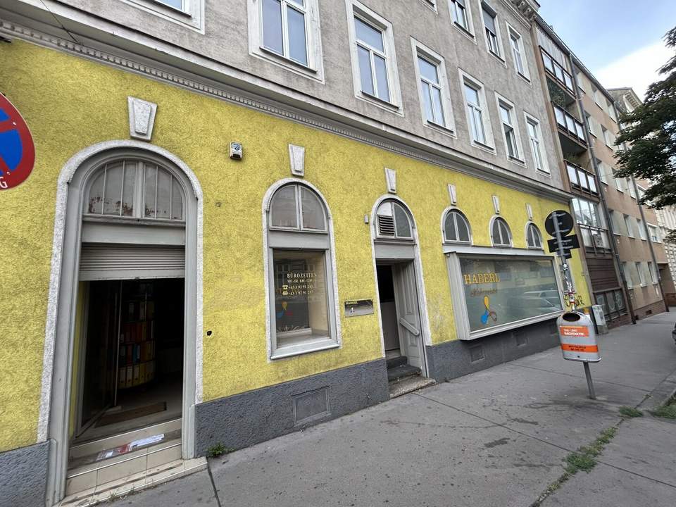 Perfekte Lage, U-Bahn Ausstieg U3 vor dem Geschäftslokal. Top-Zustand, 135m² Geschäftsfläche in 1150 Wien