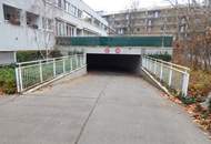 Gepflegte Tiefgaragenstellplätze - zwei Stellplätze nebeneinander oder einzeln möglich