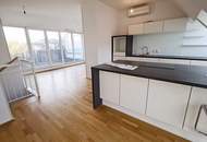 TERRASSENHIT, DACHGESCHOSS, 138 m2 Maisonette mit 45 m2 Terrasse, 3 Zimmer, Wohnküche, Wannenbad, Rembrandtstraße