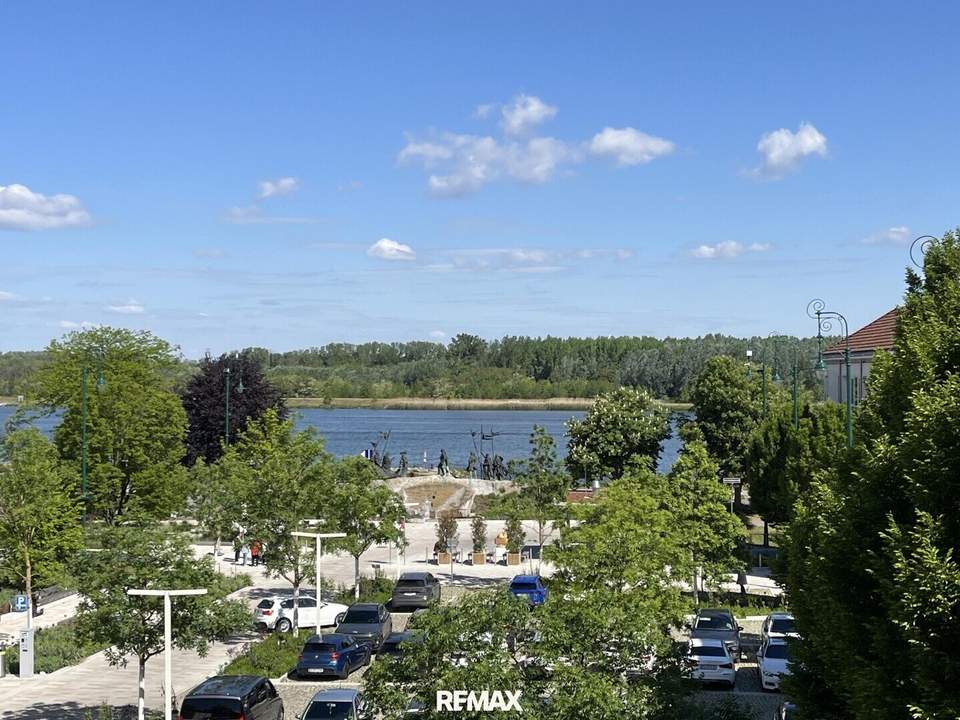 Großraumbüro mit Donaublick in bester Tullner Lage!