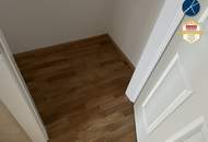 GENERALSANIERTER ERSTBEZUG: 3 Zimmer-Altbau im beliebten Reindorfviertel