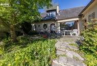 Platz trifft Potenzial – Wohnhaus mit Innenhof und Doppelgarage
