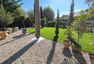 Ruhig und sonnig wohnen: Reihenmittelhaus mit Carport in zentraler Lage!