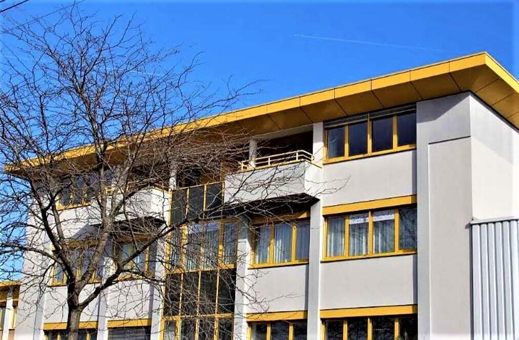 TOPGELEGENHEIT! Klimatisierte 157 m2 Neubau, Büro/Praxis/Studio, 4 Räume, Zentralheizung, 1 KFZ-Stellplatz, Jochen-Rindt-Strasse