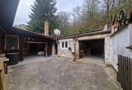 LIEBEVOLLES WOHNJUWEL MIT PARKÄHNLICHEM GARTEN IN TRAUMHAFTER WALDRANDLAGE MIT HERRLICHEM AUSBLICK UNWEIT VOM STAUSEE KRONSEGG