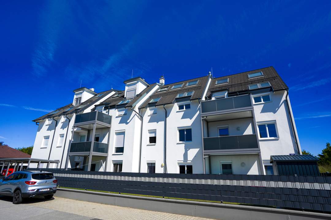 3-Zimmer-Erstbezugswohnung mit Balkon in Mannswörth!