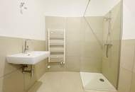 Erstbezug nach Sanierung - hofseitige Gartenwohnung mit Terrasse