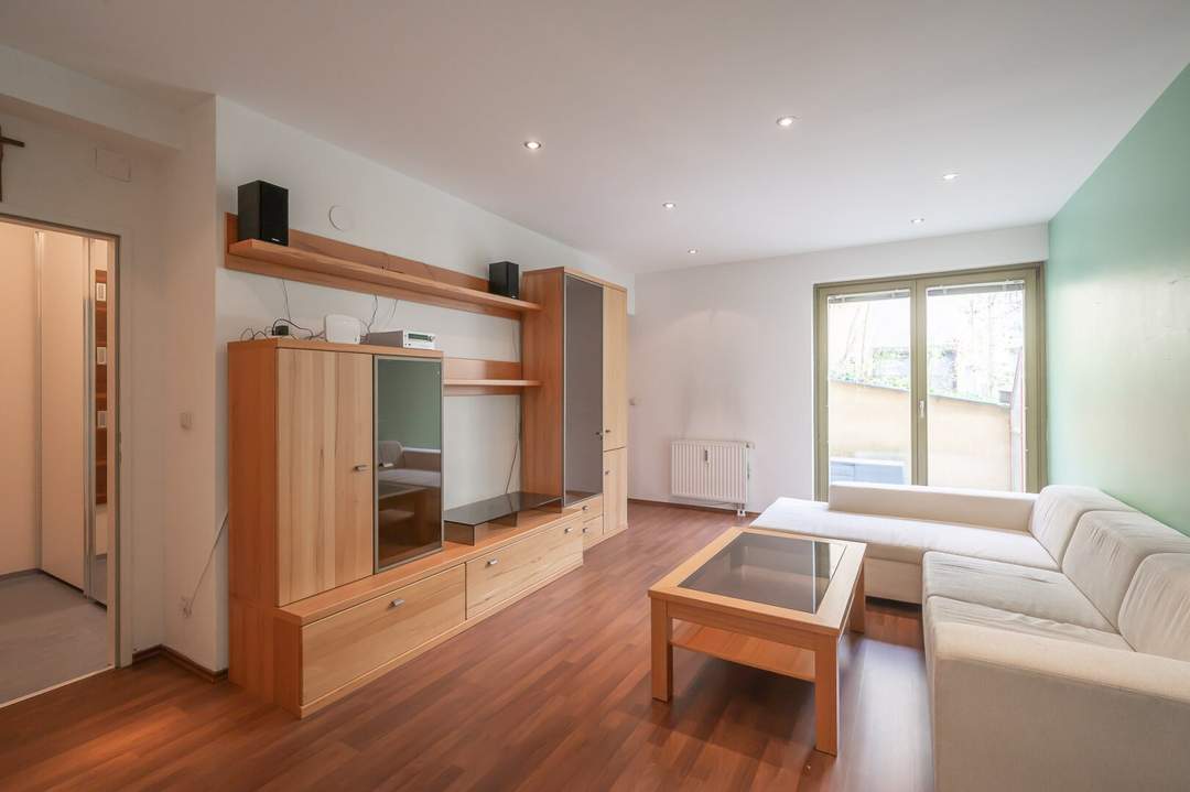 2-Zimmer-Wohnung mit hofseitiger Terrasse in Ruhelage