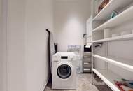 Wohnung gewidmet für die touristische Kurzzeitvermietung vor den Toren Schloss Schönbrunns | Hochwertig ausgestattete Altbauwohnung in kaiserlicher Umgebung I 360° Rundgang