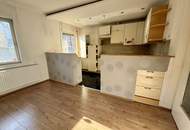 Raum für Visionäre und Bastler: Charmantes Stadthaus mit Potenzial, XXL-Stadl &amp; uneinsehbarem Garten