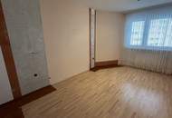 Top gelegene 2-Zimmerwohnung in Urfahr mit Loggia, Lift, GARAGE und Allgemeingarten Nähe JKU