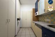 Vielseitiges Gewerbeobjekt mit 320m² Büros, 400m² Hallen/Garagen &amp; 750m² Lagerplatz