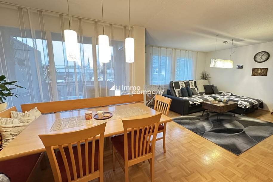 FRASTANZ absoluter Familienhit bzw. für ein Paar, das großzügige Wohnverhältnisse liebt - 4 Zimmer-Wohnung auf zwei Etagen, inklusive ZWEI Tiefgaragen-Plätze., Wohnung-kauf, 375.000,€, 6820 Feldkirch