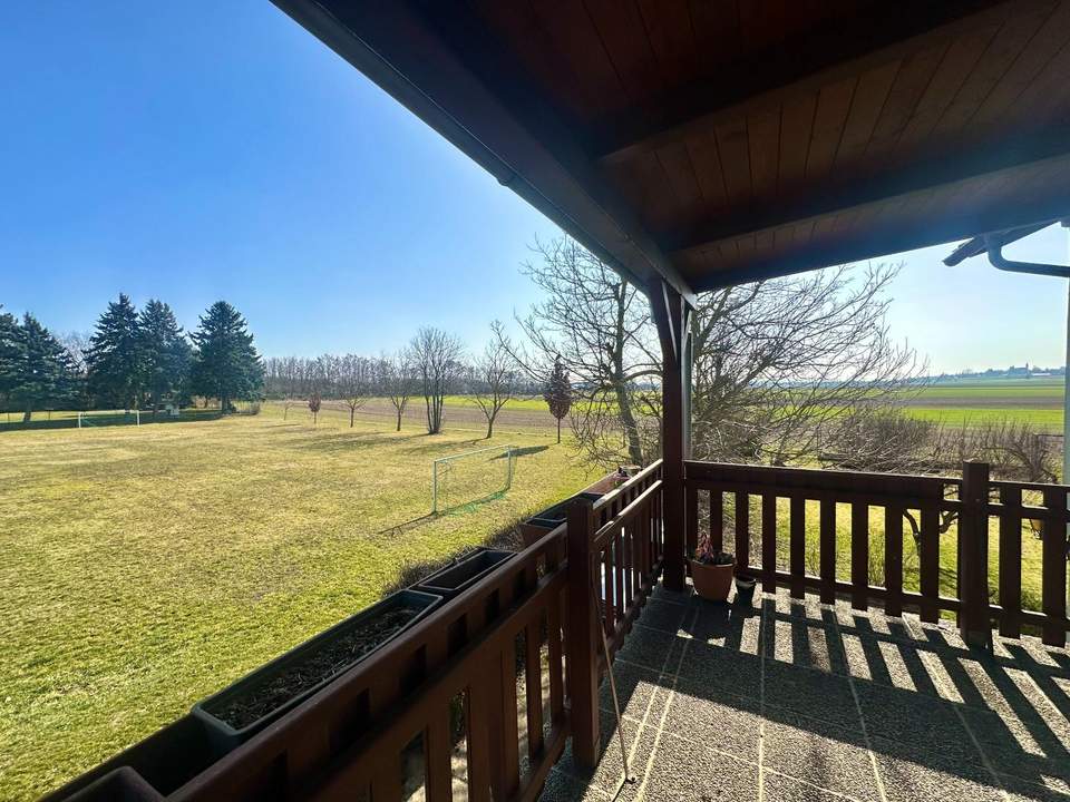 Sonnige Ruhelage mit schönem Grünblick!